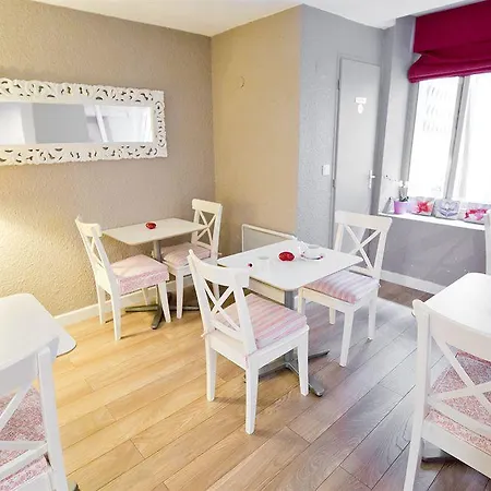 Patio Wilson Отель Тулуза