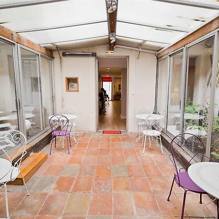 Patio Wilson 2*